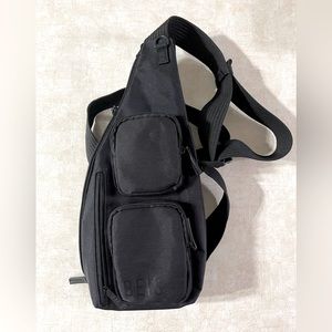 BEIS Survival Sling in black